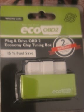 2 eco OBD2 Plug & Drive Economy Chip Tuning Box - Green